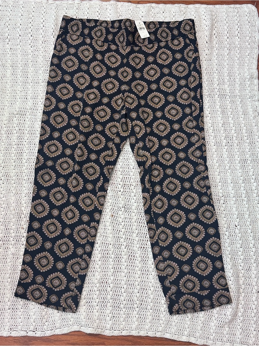 NWT Women’s LOFT pants